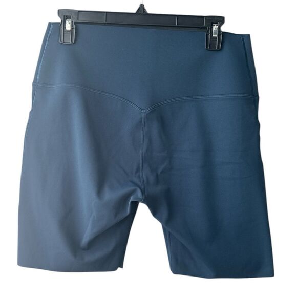 Nike Universa Medium Support High Rise 8” Bike Short Navy Blue Size XL - Picture 2 of 6